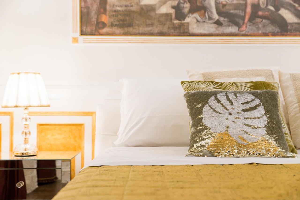 The Imperial Suite E The Bricks โรม ภายนอก รูปภาพ